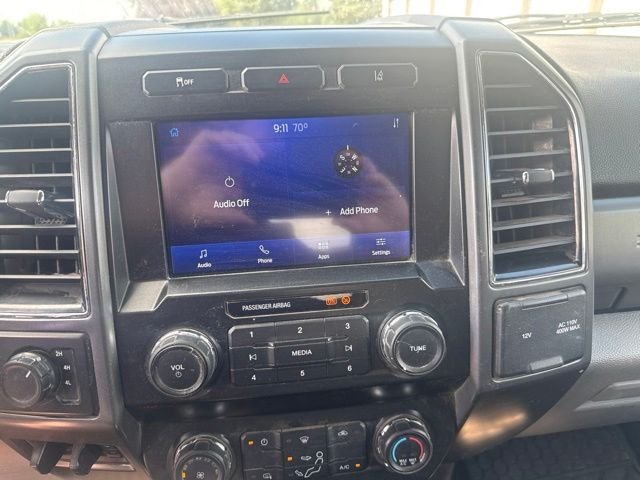Used 2020 Silver Ford XLT image 2