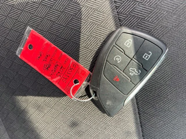 Used 2025 Sterling Gray Metallic Chevrolet LT image 14