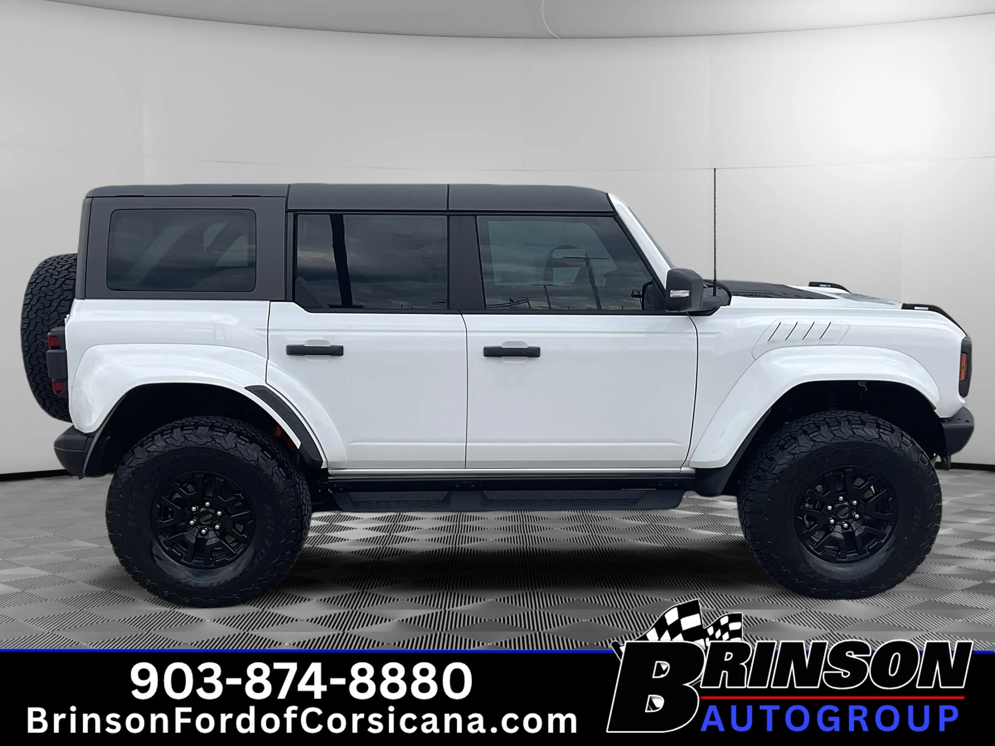 Used 2025 Oxford White Ford Raptor image 8