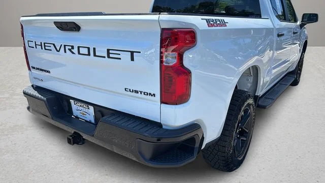 Used 2024 Summit White Chevrolet Custom Trail Boss image 36