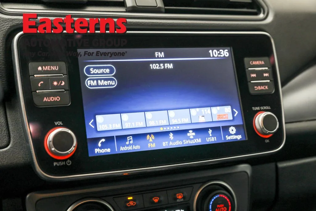 Used 2023 Gray Nissan S image 19