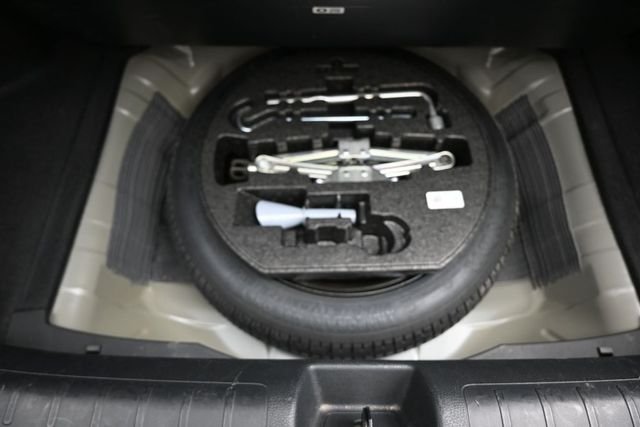 Used 2025  Honda LX image 12