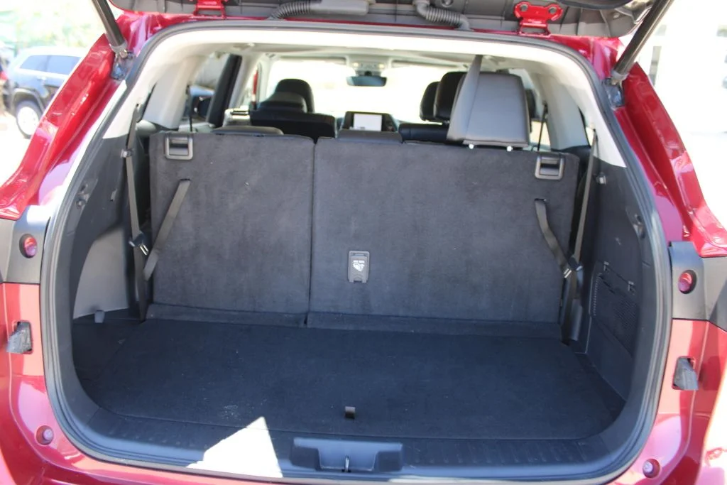 Used 2023 Red Toyota XLE image 10