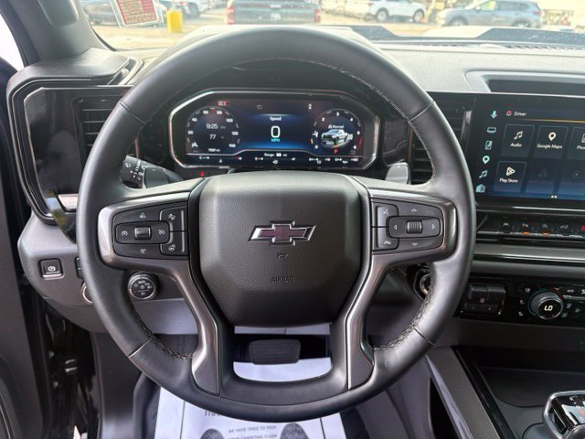 Used 2025 Black Chevrolet ZR2 image 17