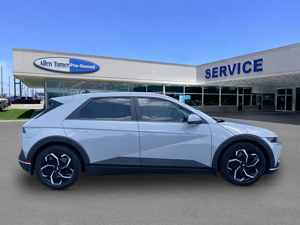 2023 Hyundai IONIQ 5 SE - Photo 9
