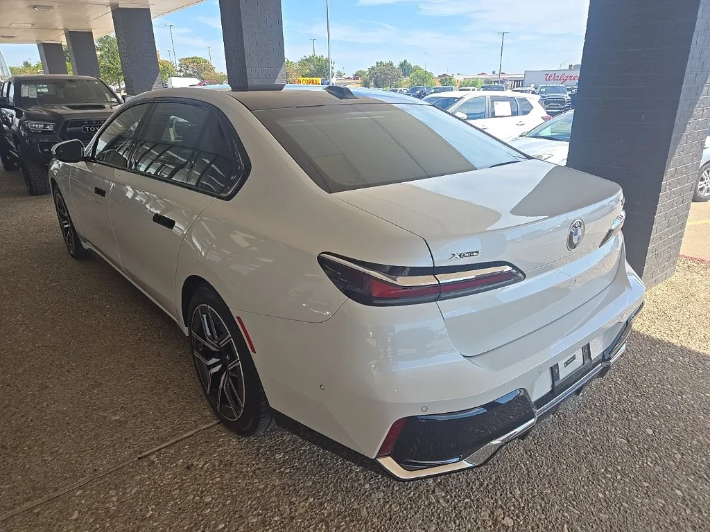 Used 2026 White BMW 740i xDrive image 2