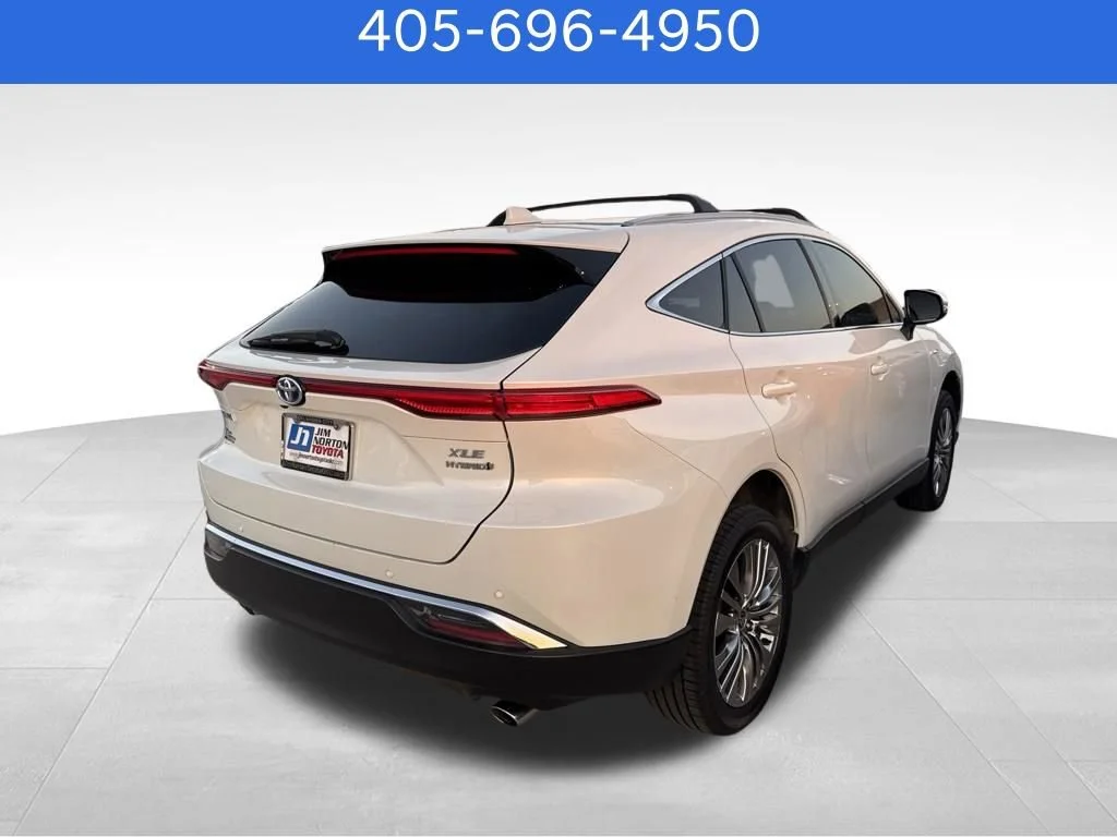 Pre-Owned 2021 Toyota Venza XLE