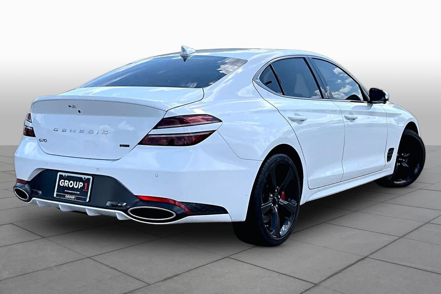 Used 2026 Alta White Genesis 3.3T Sport Prestige image 26