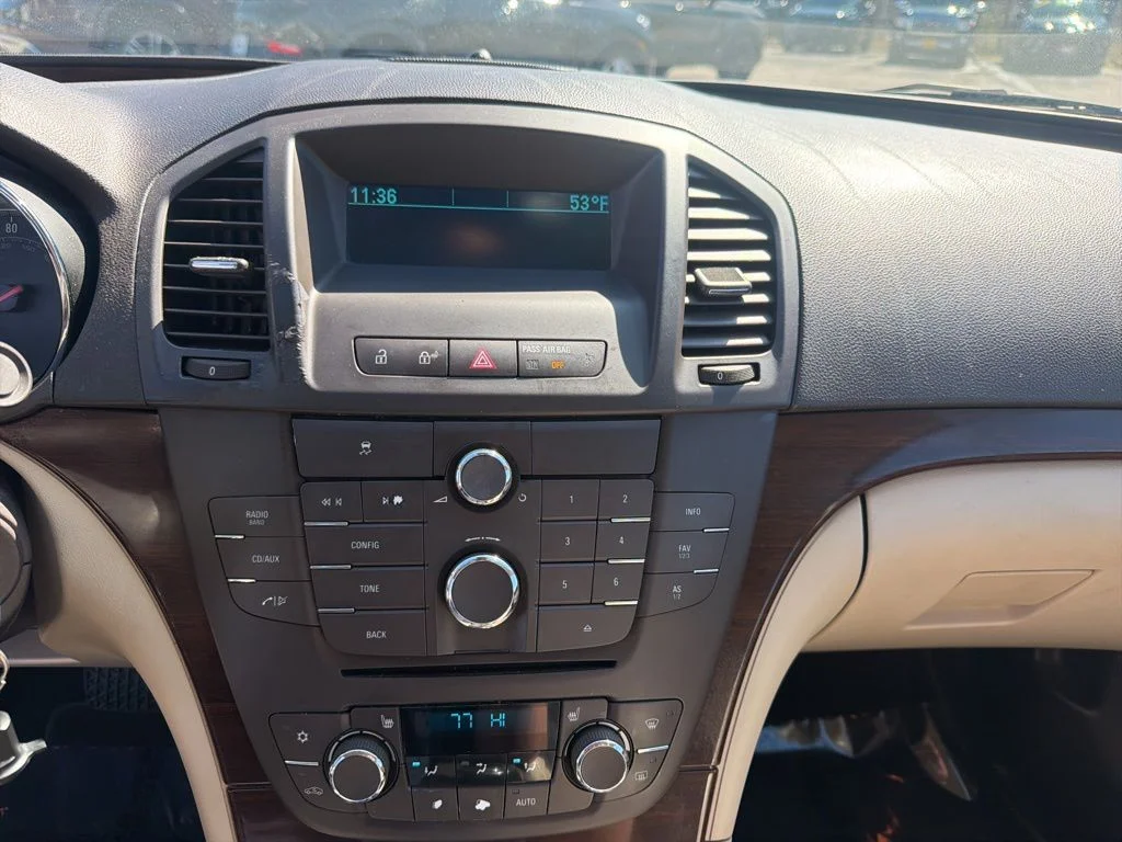 Used 2011 White Buick CXL image 19