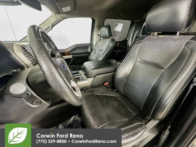 Used 2016 Magnetic Ford Lariat image 25
