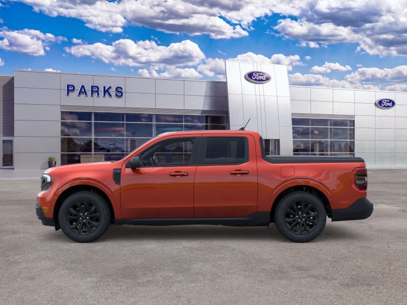 New 2024 Hot Pepper Red Metallic Tinted Clearcoat Ford Lariat® image 3