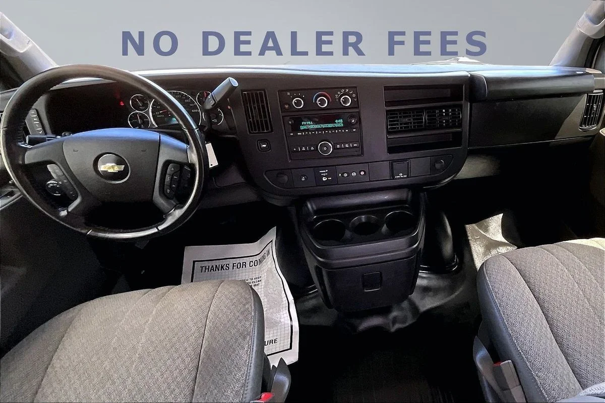 Used 2023  Chevrolet RWD 2500 Regular Wheelbase WT image 8
