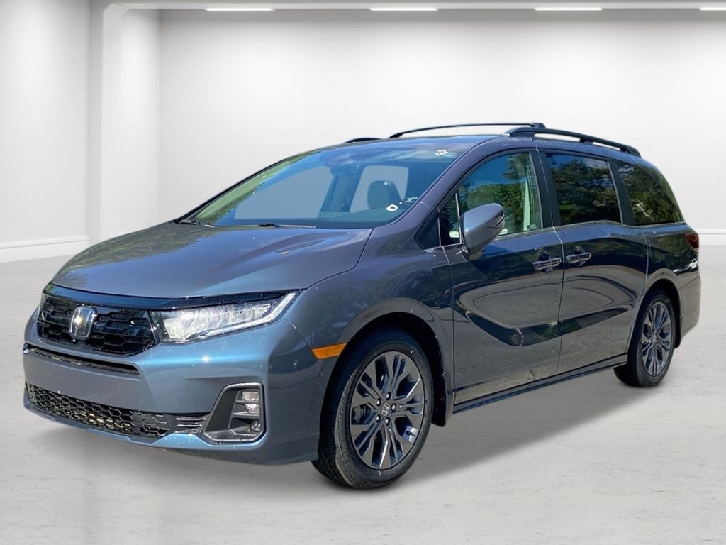 2026 Honda Odyssey Touring's photo