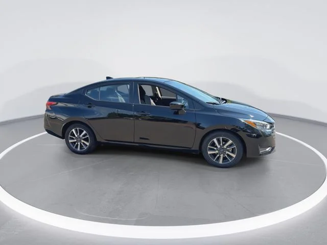 Used 2025 Black Nissan 1.6 SV image 2