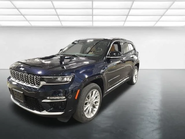 Used 2022 Blue Jeep Summit Reserve 4xe image 9