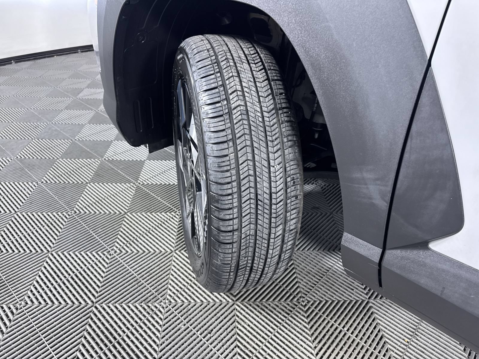 Certified Used 2024 Cyber Gray Metallic Hyundai SEL image 26