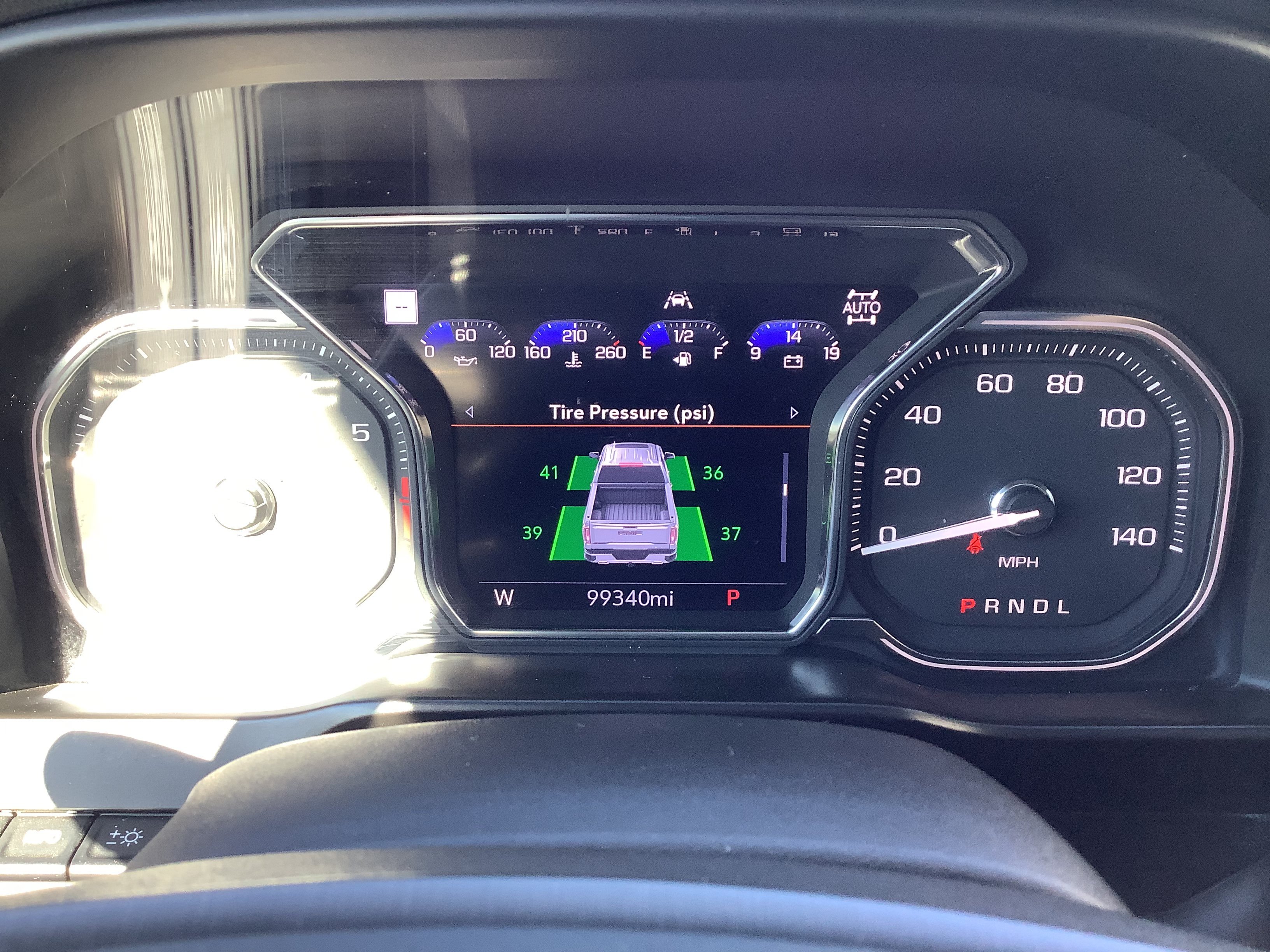 Used 2021 White GMC AT4 image 14
