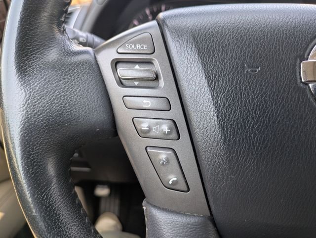 Used 2017 Blue Nissan Platinum image 16