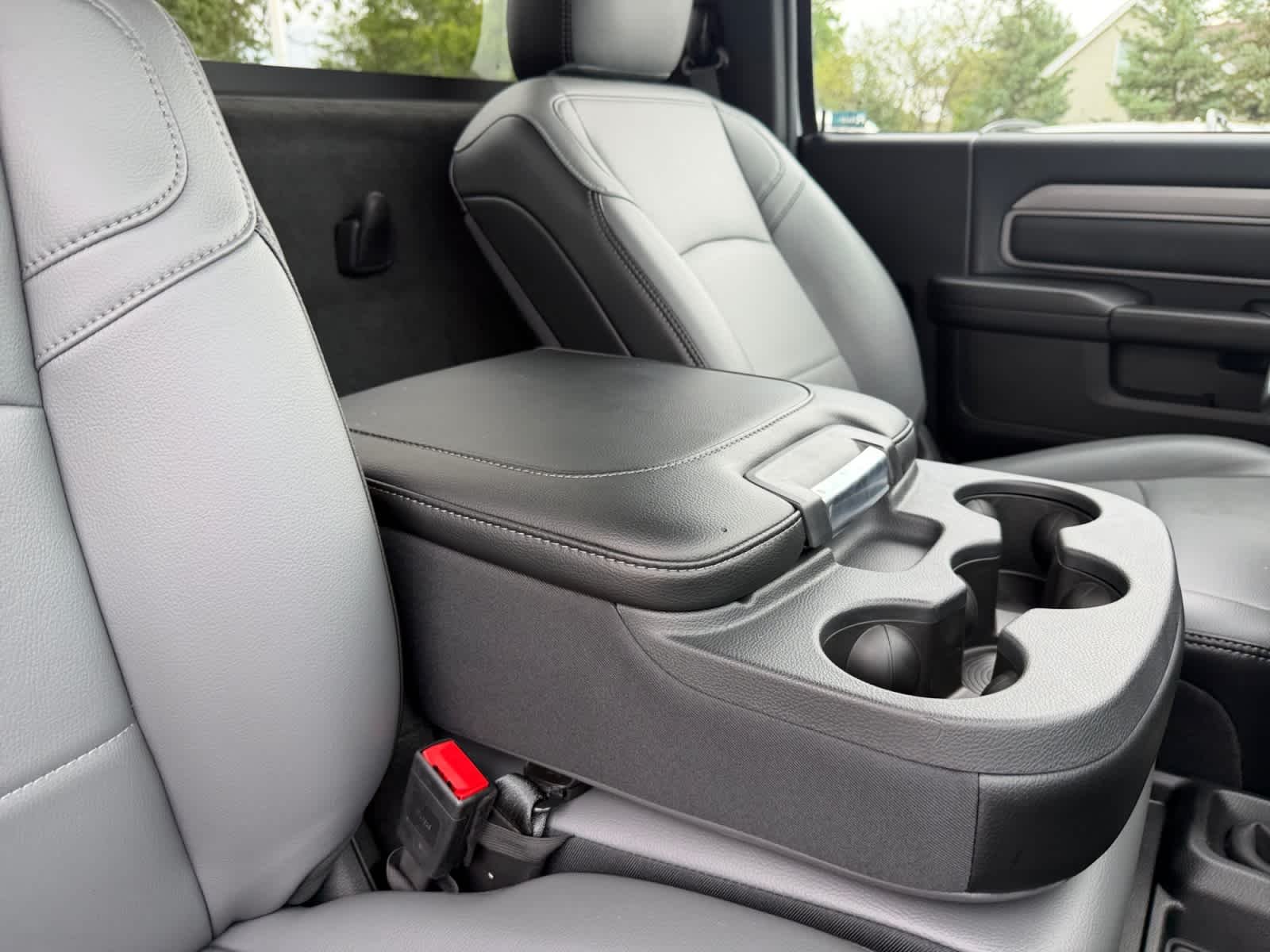 2024 RAM Ram 2500 Pickup Tradesman - Photo 29