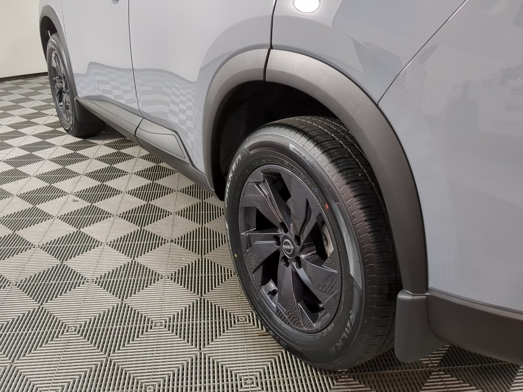 New 2026 Boulder Gray Pearl Nissan SV image 5