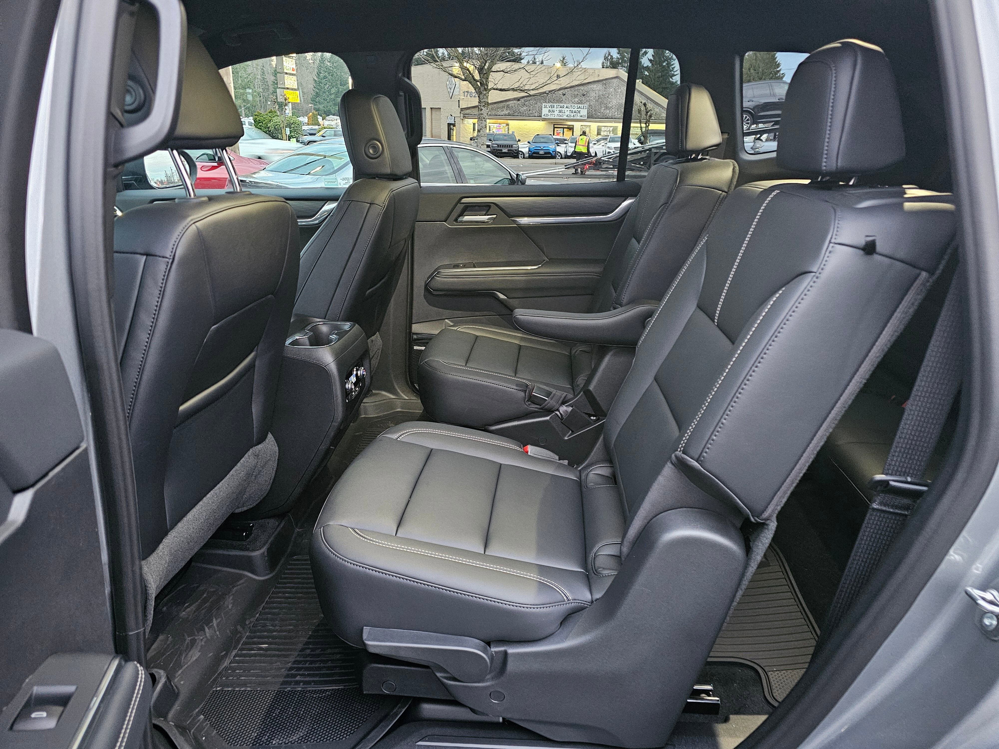 New 2026 Sterling Metallic GMC Elevation image 14