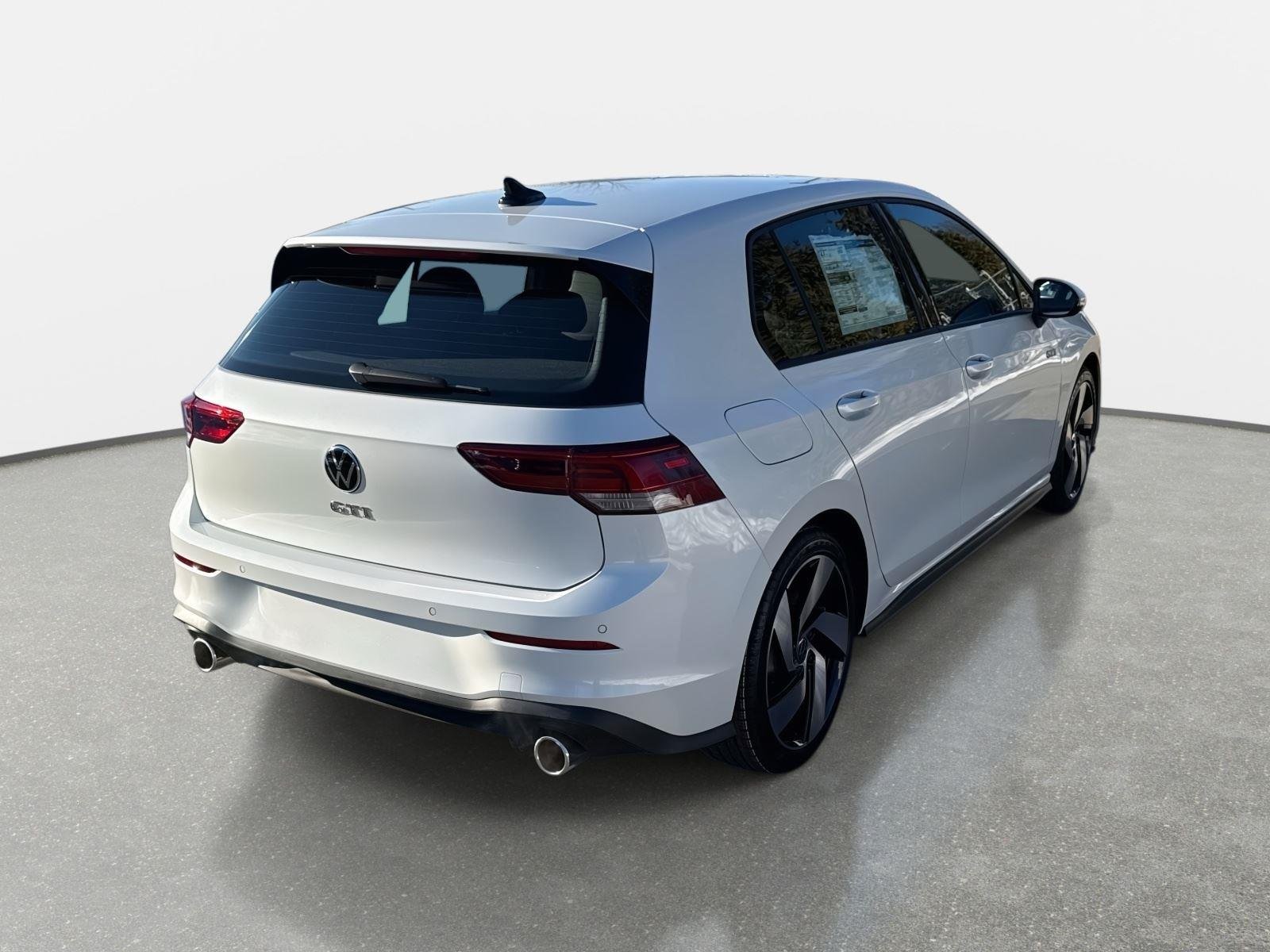 2026 Volkswagen Golf GTI S - Photo 6