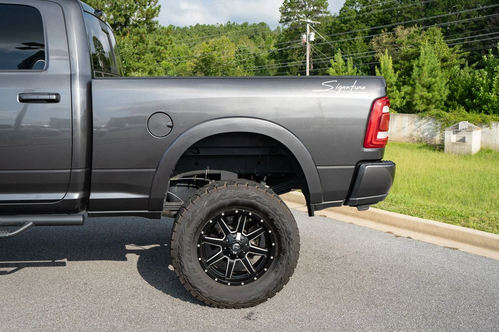 Used 2022 Gray Ram Laramie image 6