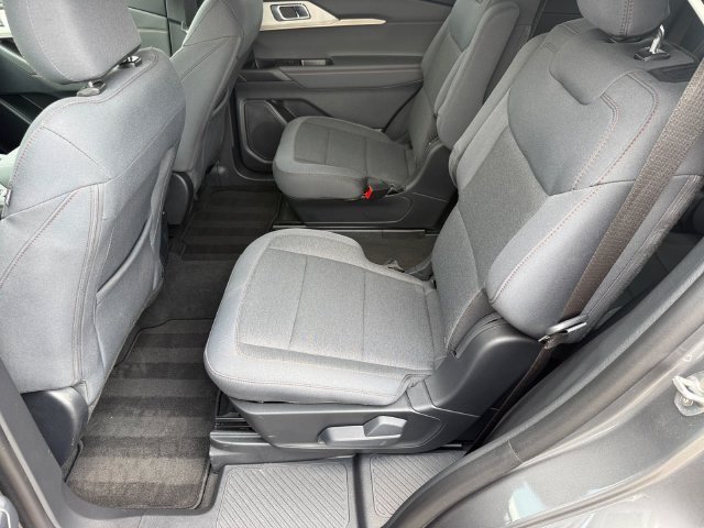 2026 Ford Explorer - Photo 12