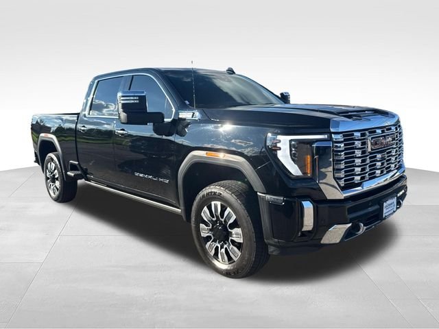 Used 2024 Black GMC Denali image 7