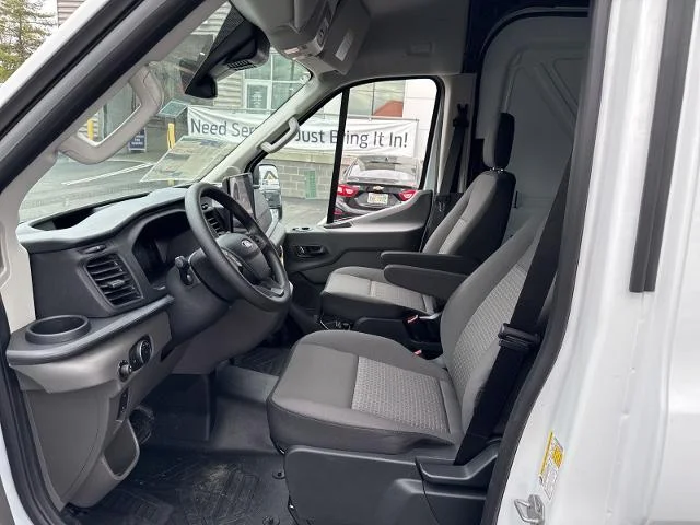 New 2026 Oxford White Ford Cargo Van image 59