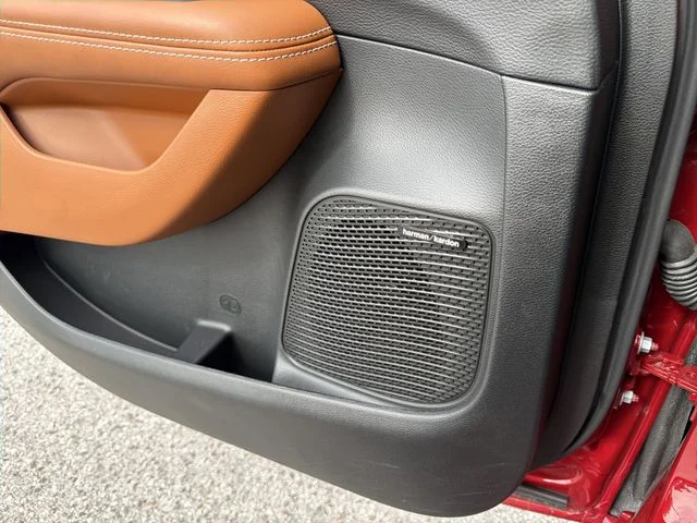 Used 2026 Red Chrysler Pinnacle image 24
