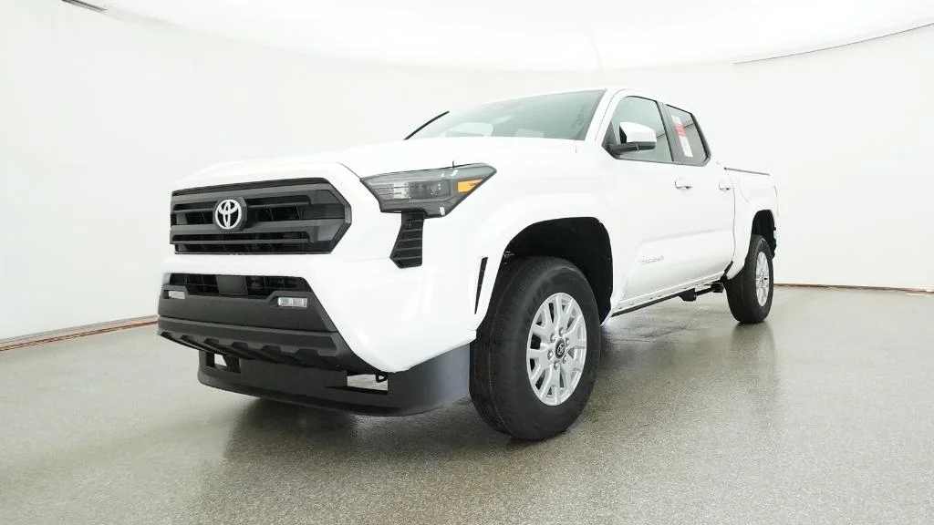 New 2026 Ice Cap Toyota SR5 image 44