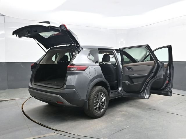 Used 2023 Gray Nissan S image 43