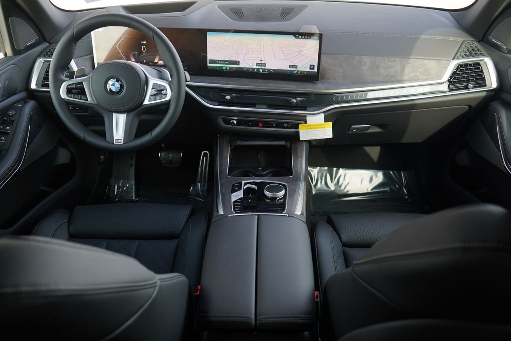 New 2026 Alpine White BMW xDrive40i image 11