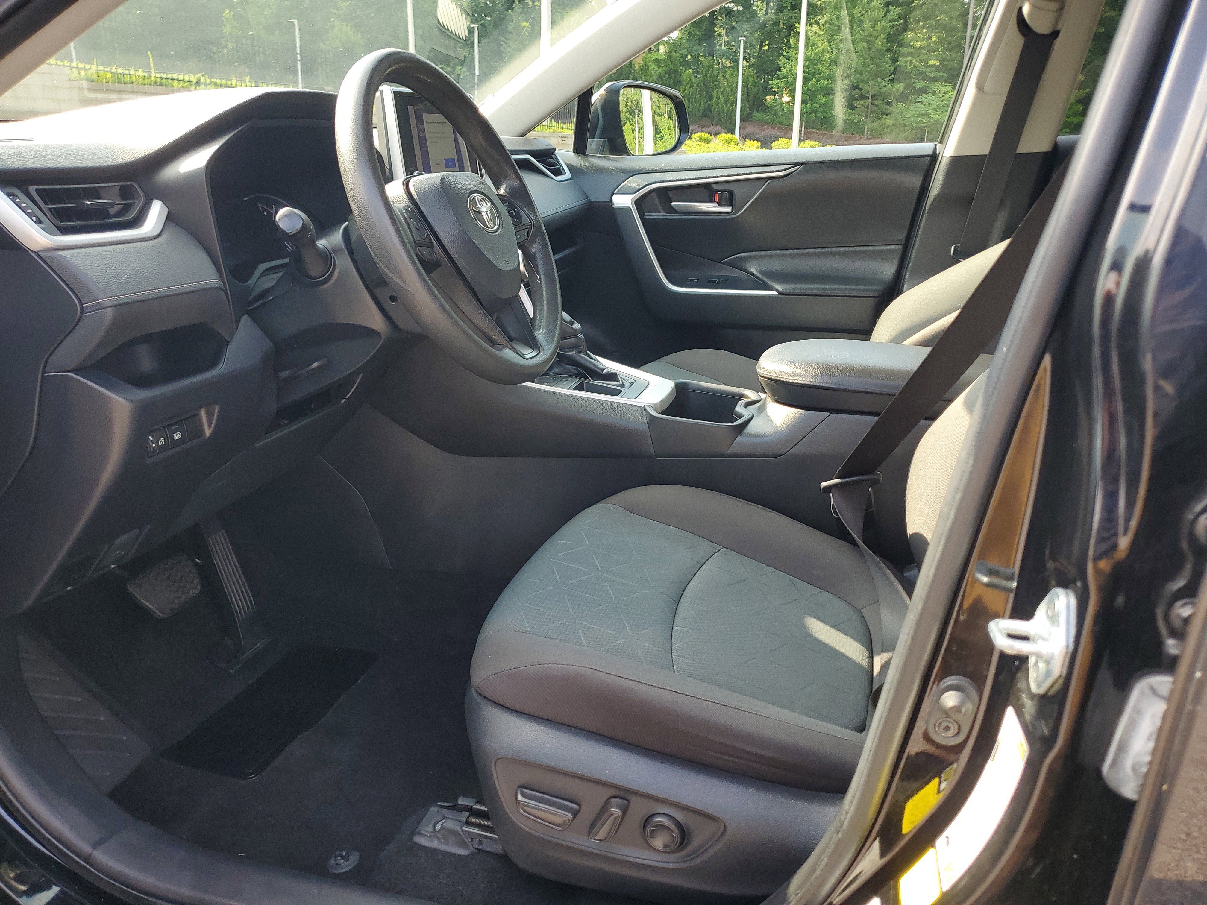 Used 2024 Black Toyota XLE image 15