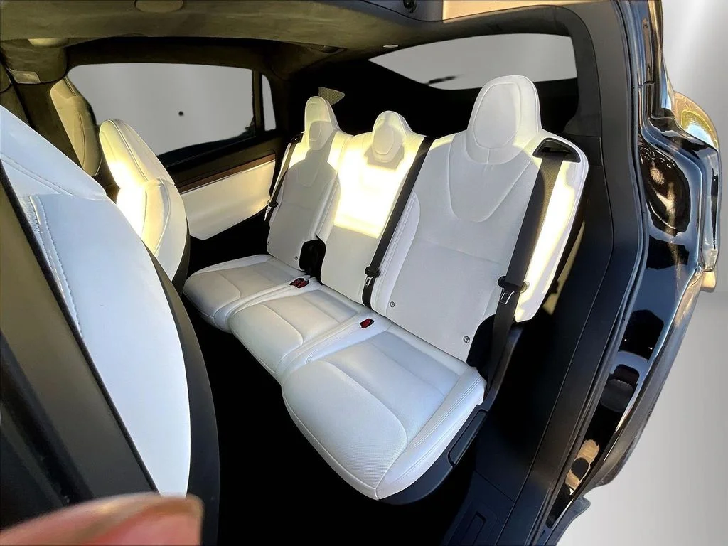 Used 2023 Black Tesla Standard Range image 21