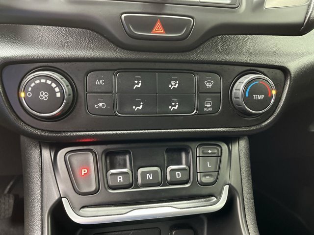 Used 2019 Ebony Twilight Metallic GMC SLE image 21
