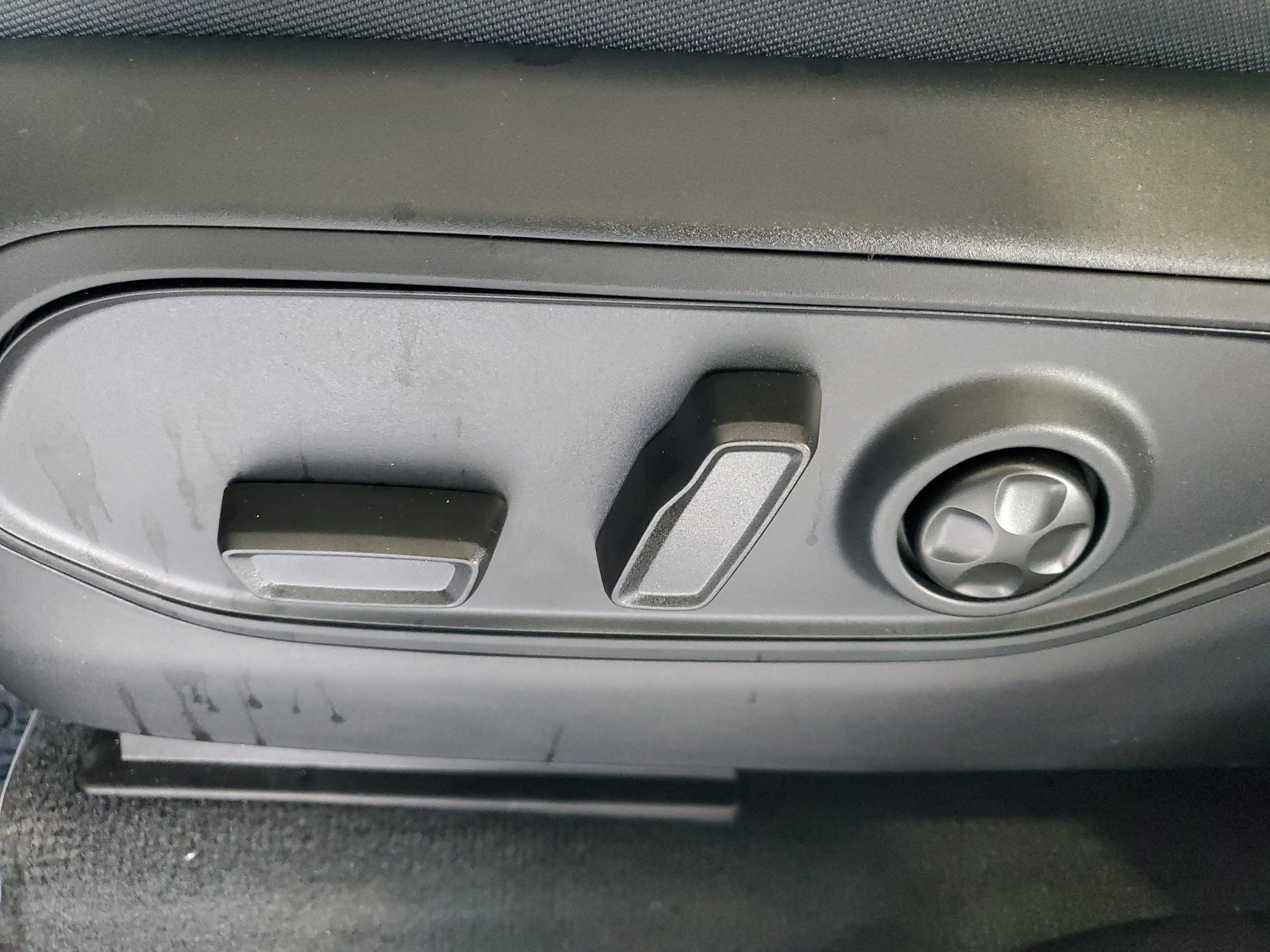 New 2026 Bright White Clearcoat Jeep Laredo X image 19