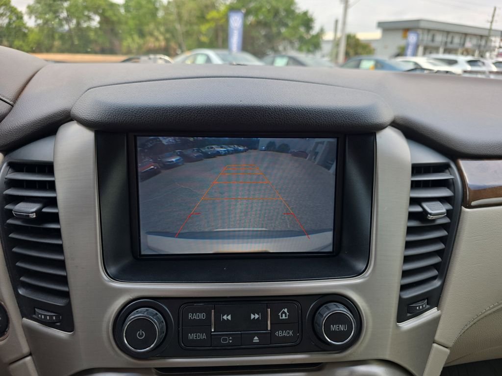 Used 2015 White GMC Denali image 25