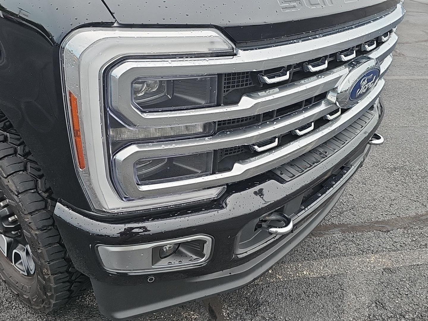 Used 2024 Agate Black Ford Platinum image 38