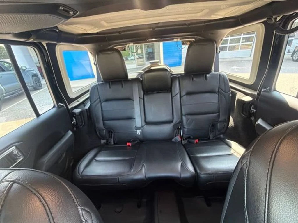 2020 Jeep Wrangler Unlimited Sahara Altitude - Photo 19