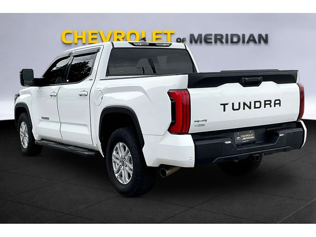 Used 2023 Ice Cap Toyota SR5 image 2