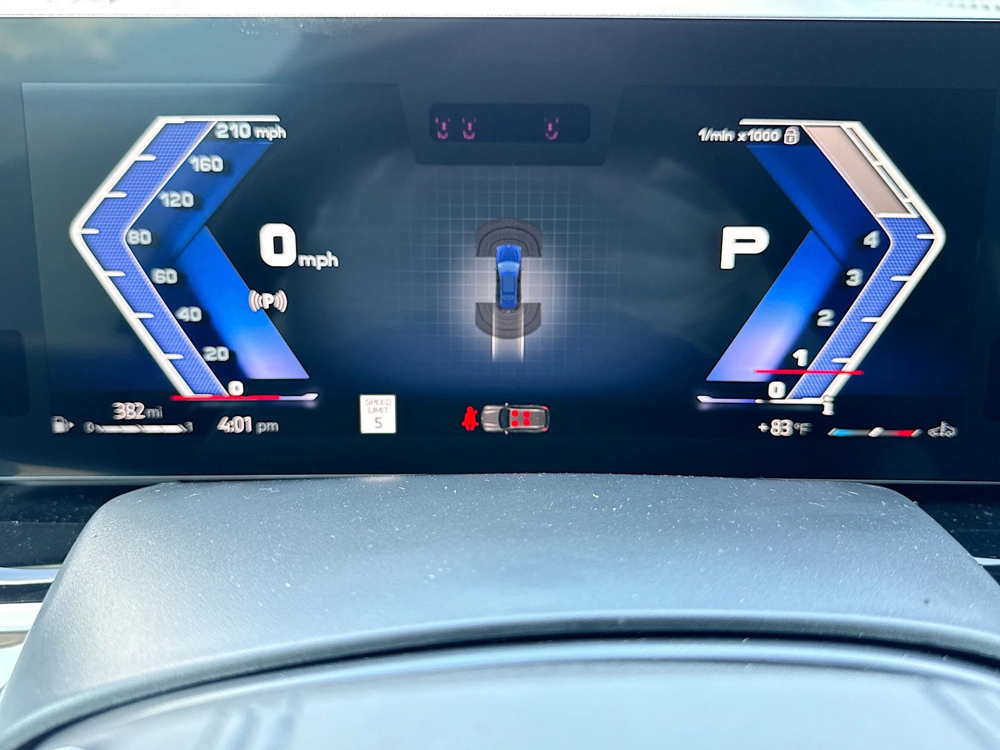 New 2026 Tanzanite Blue II Metallic BMW ALPINA XB7 image 44