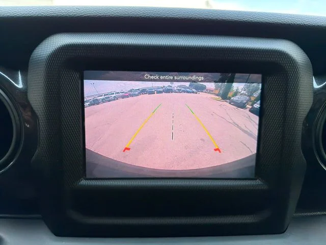 Used 2021 Gray Jeep Unlimited Sport Altitude image 13