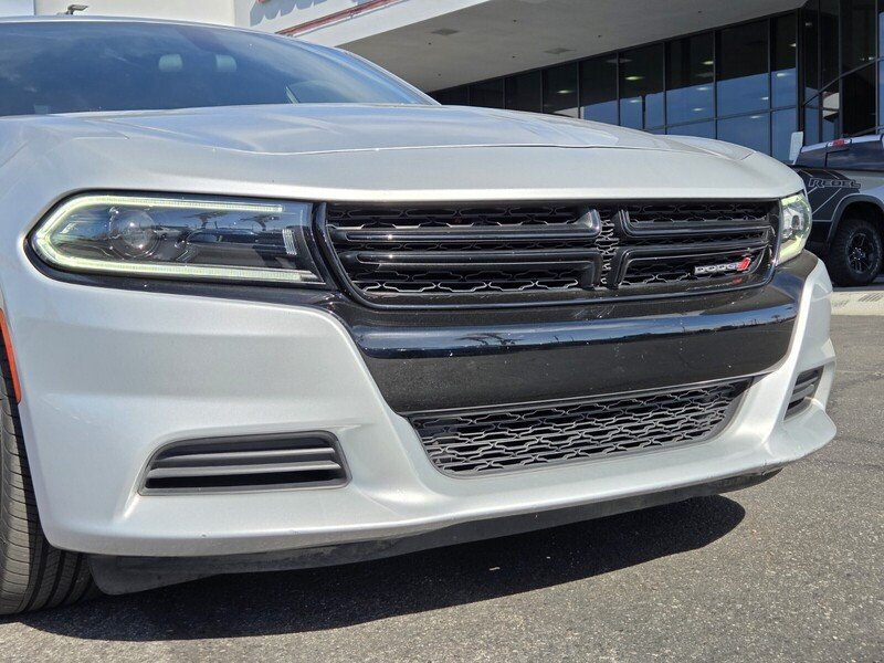 Used 2022 Silver Dodge SXT image 9