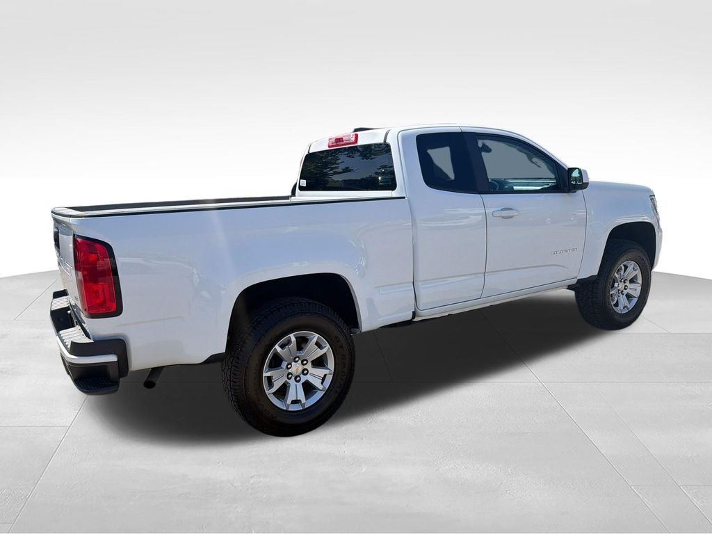 Used 2021 White Chevrolet LT image 5