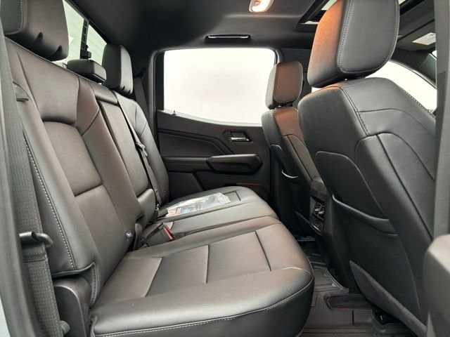 New 2026 Sterling Metallic GMC Elevation image 36