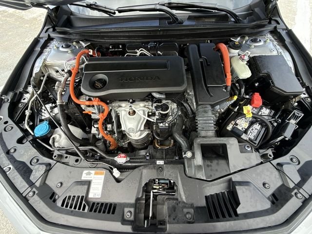 Used 2025 Silver Honda Touring image 27