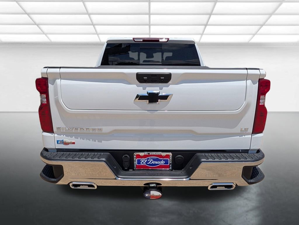 New 2026 Summit White Chevrolet LT image 28