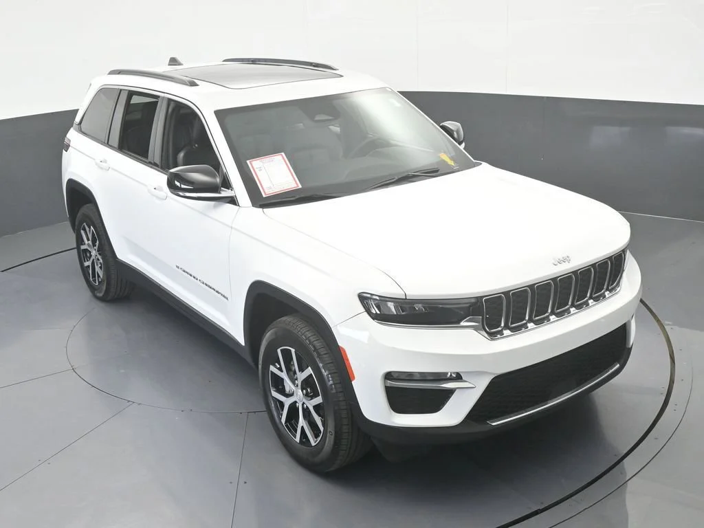 Used 2024 White Jeep Limited image 60